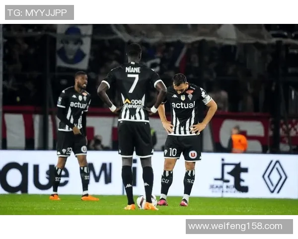 摩那哥主场迎战昂热期待精彩对决双方争夺宝贵积分之战