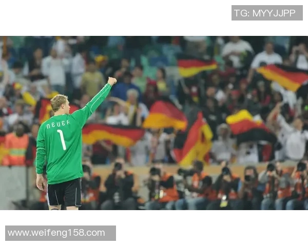 诺伊尔重伤缺席赛季拜仁紧急求助德赫亚救火守门 诺伊尔重伤缺席赛季拜仁紧急求助德赫亚救火守门